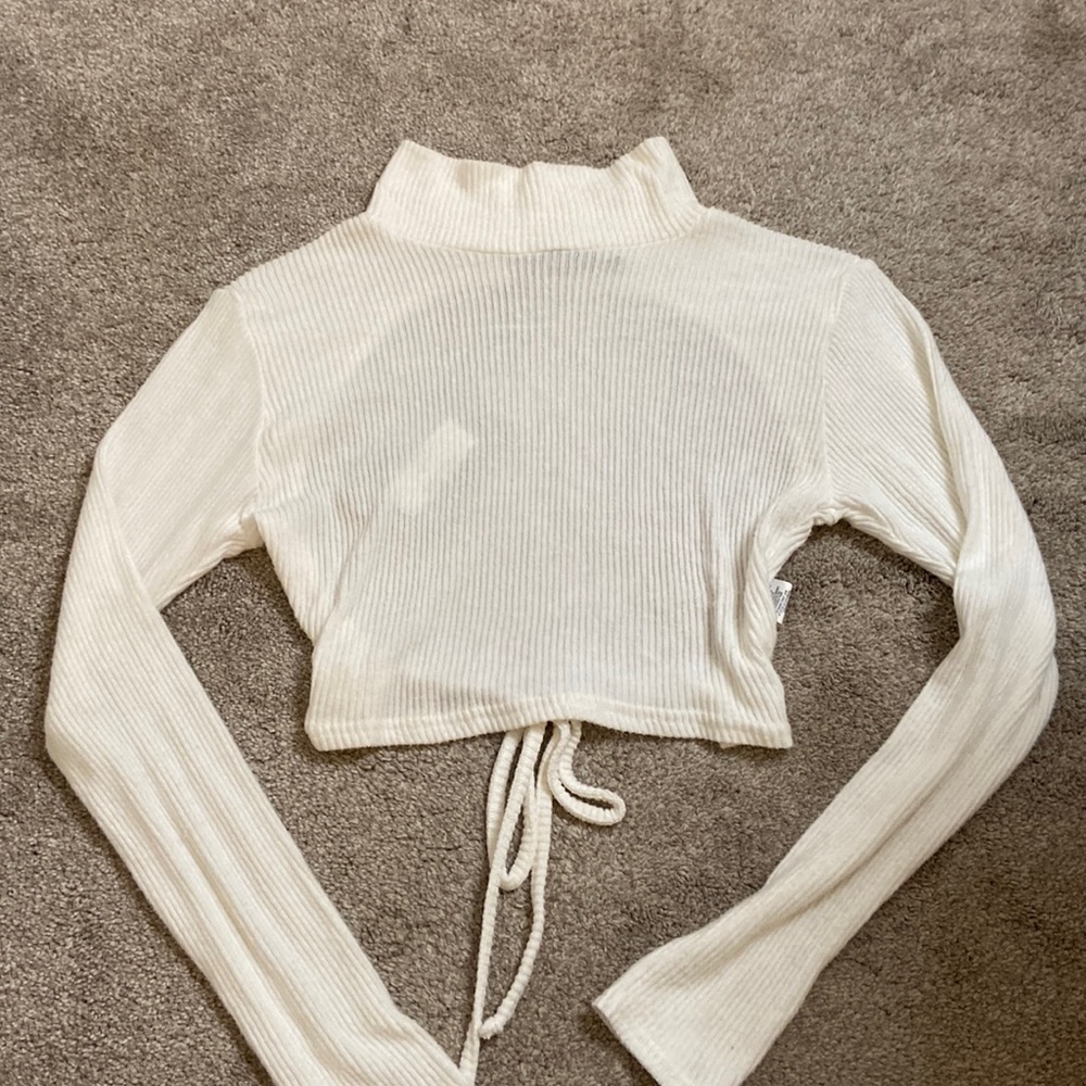 Prettylittlething White Crop Top Size 6